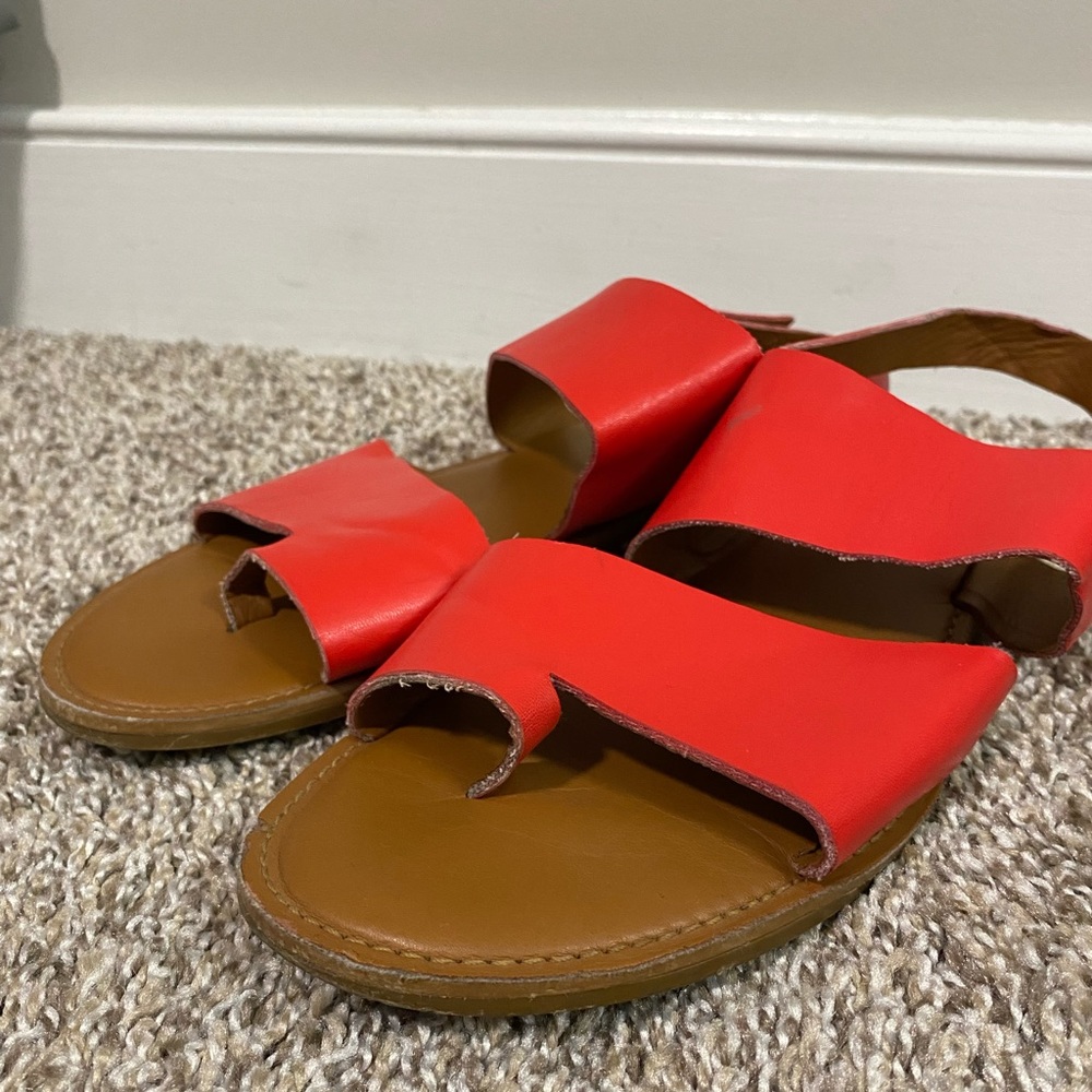 Red Sandal - used